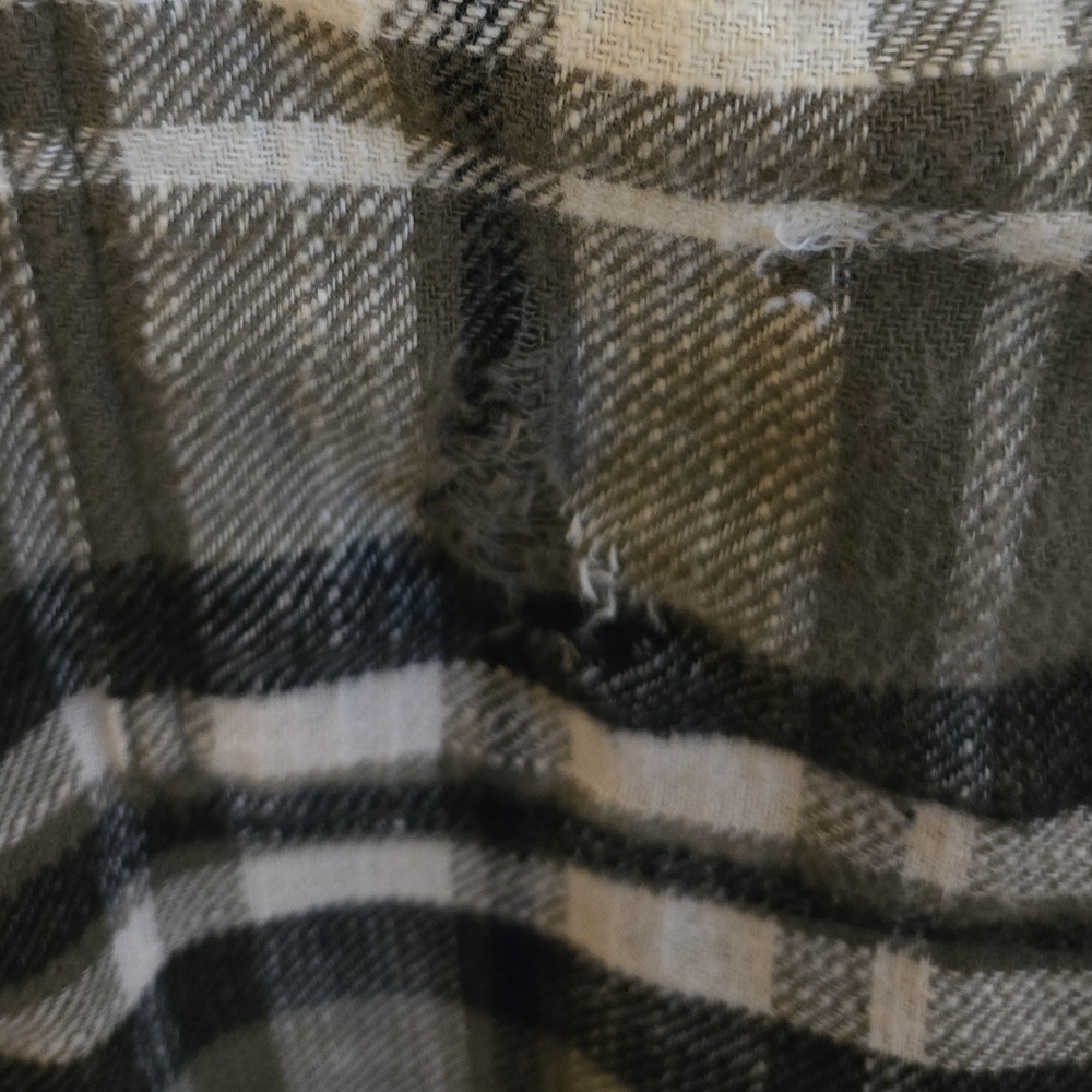American Eagle Womens Oversized Plaid Shirt - Black and White, NWOT, L - Picture 5 of 8